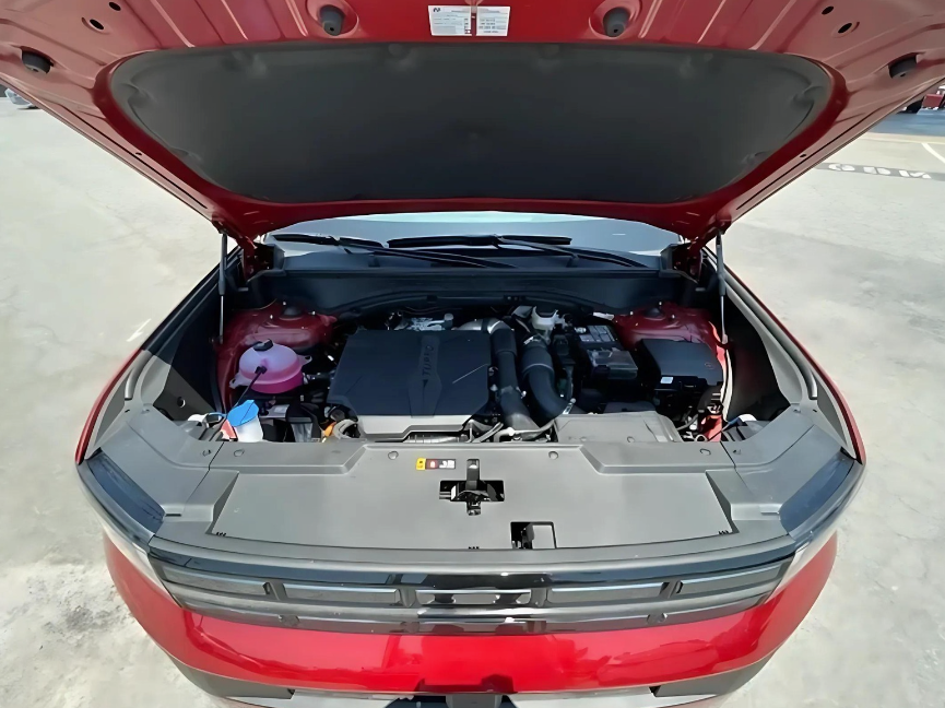 Hyundai Santa Fe Engine