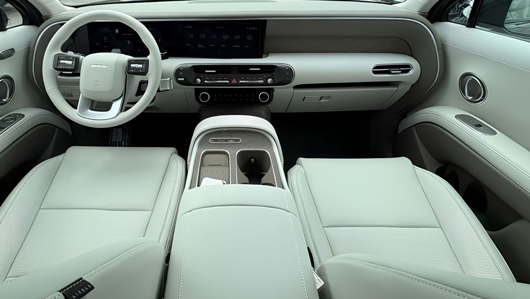 2027 Hyundai Palisade Hybrid Interior at Crain Hyundai of North Little Rock